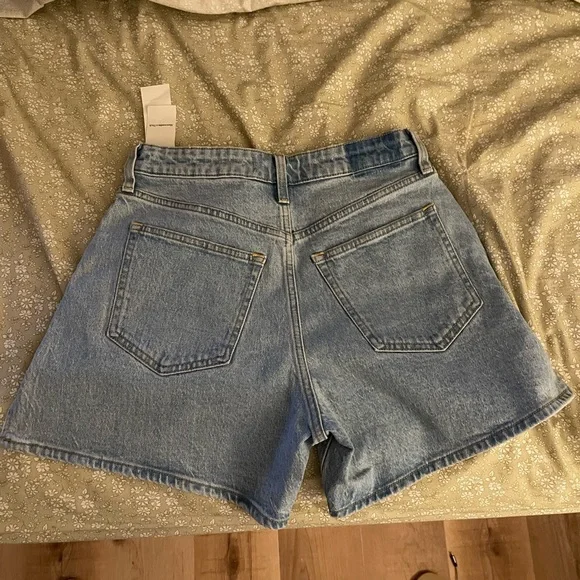 Abercrombie & Fitch Dad Shorts - Picture 2 of 5